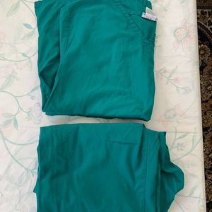 Men’s 2XL Scrubs